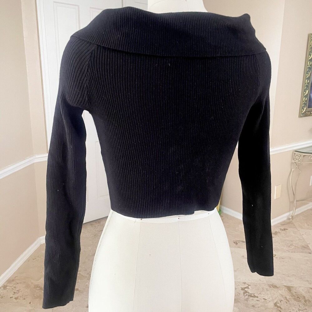 H&M Cowl Neck Cropped Ribbed Knit Sweater - Picture 2 of 2